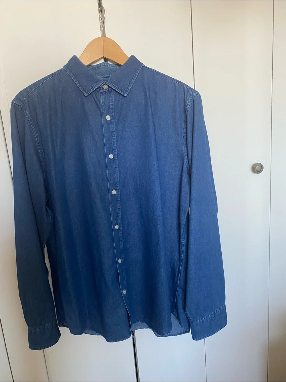 Banana Republic Grant Slim Fit Blue 100% Cotton Button Down Shirt Men’s L